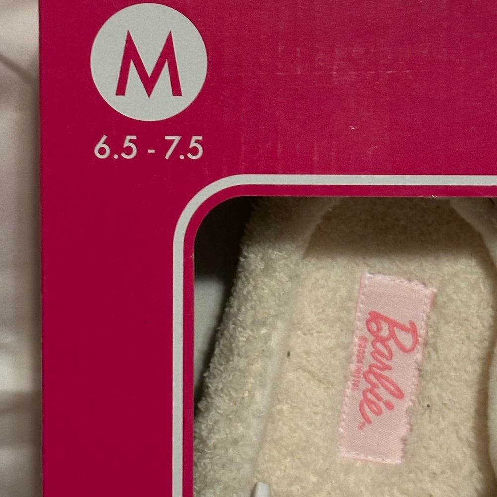❤️Barbie Pink and Cream Ladies Slippers New! - Picture 2 of 3